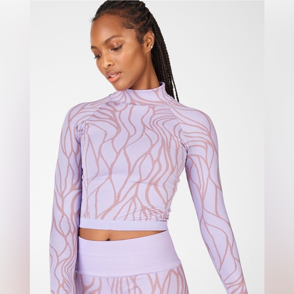 Fabletics Purple Long Sleeve Crop Top
